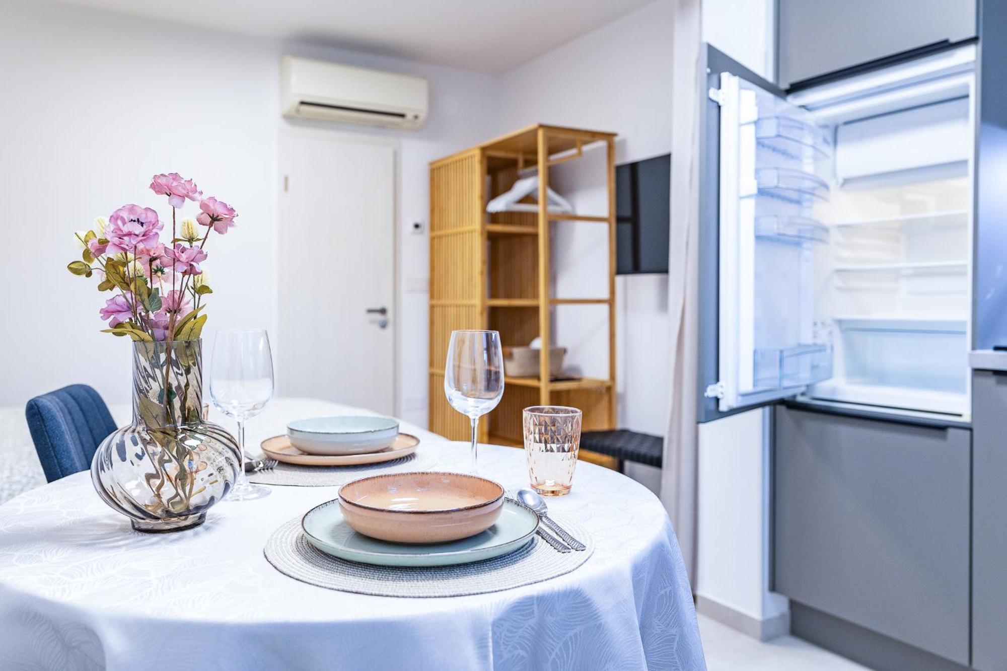 Isolana Apartment Izola Buitenkant foto