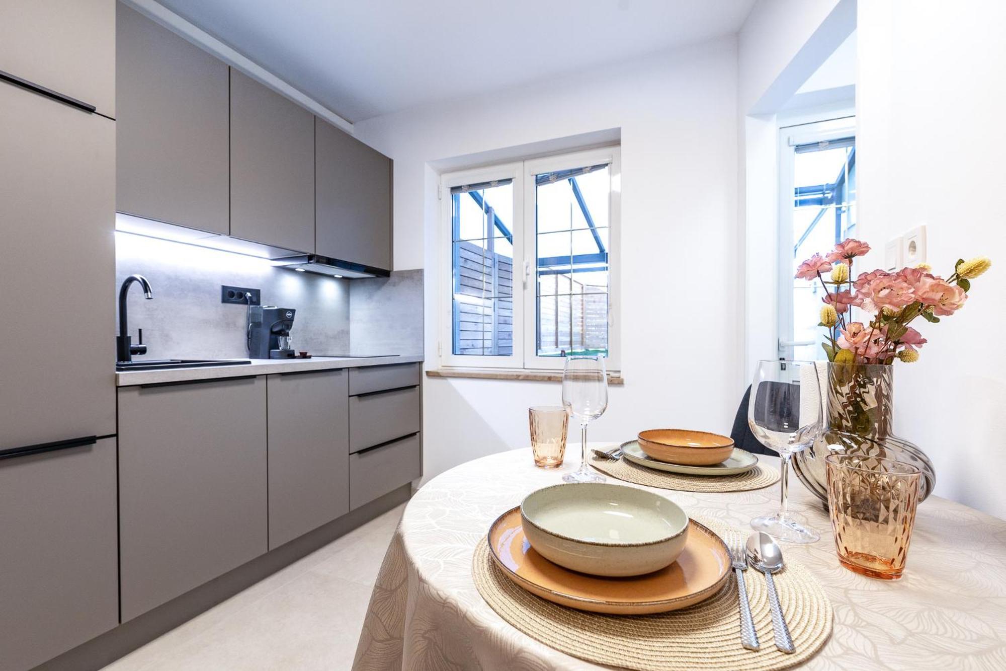 Isolana Apartment Izola Buitenkant foto